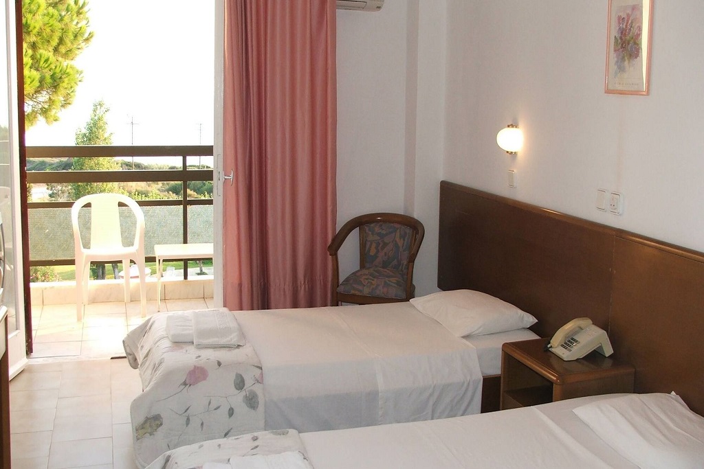 Irinna Hotel