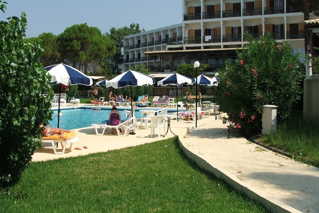 Irinna Hotel