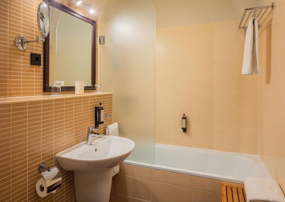 ESCALA Hotel & Suites