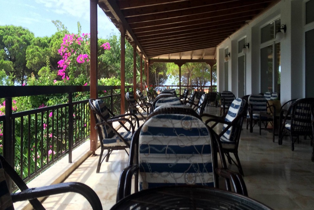 Irinna Hotel