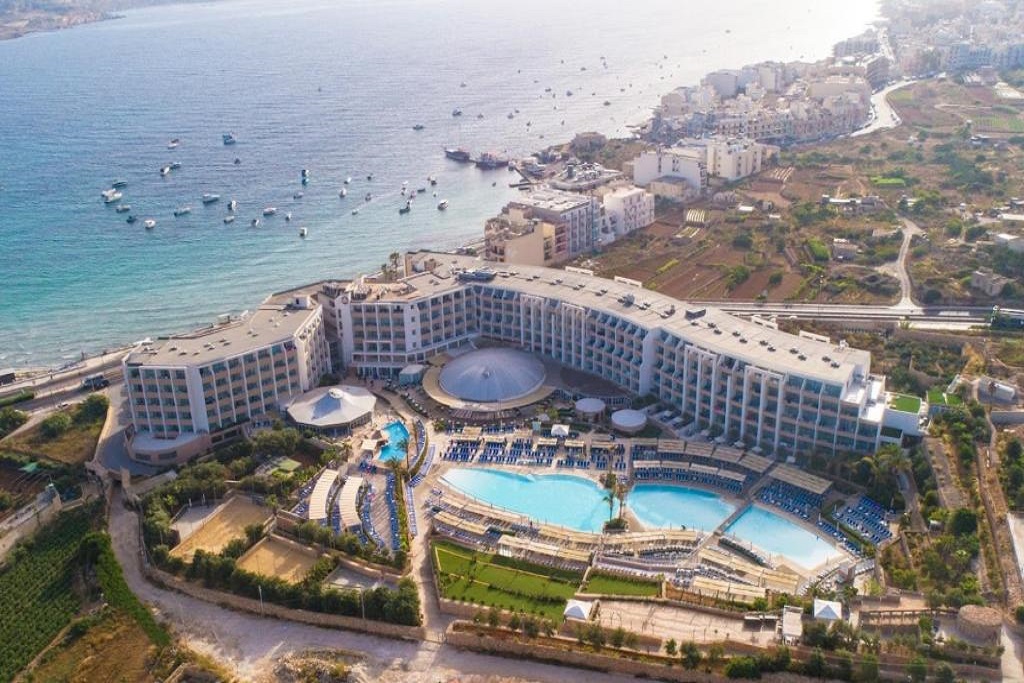 db Seabank Resort + Spa