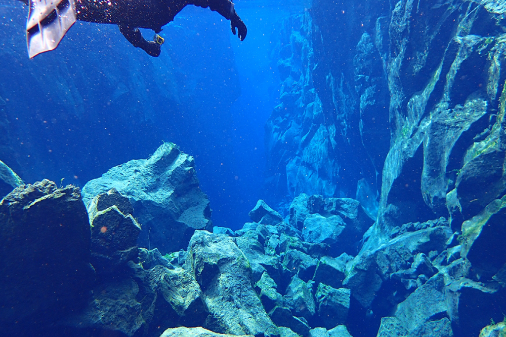 Silfra Snorkeling Tour