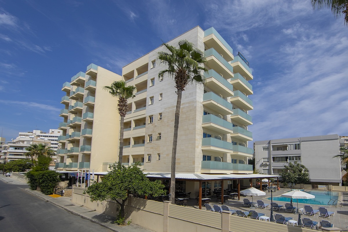 Kapetanios Hotel